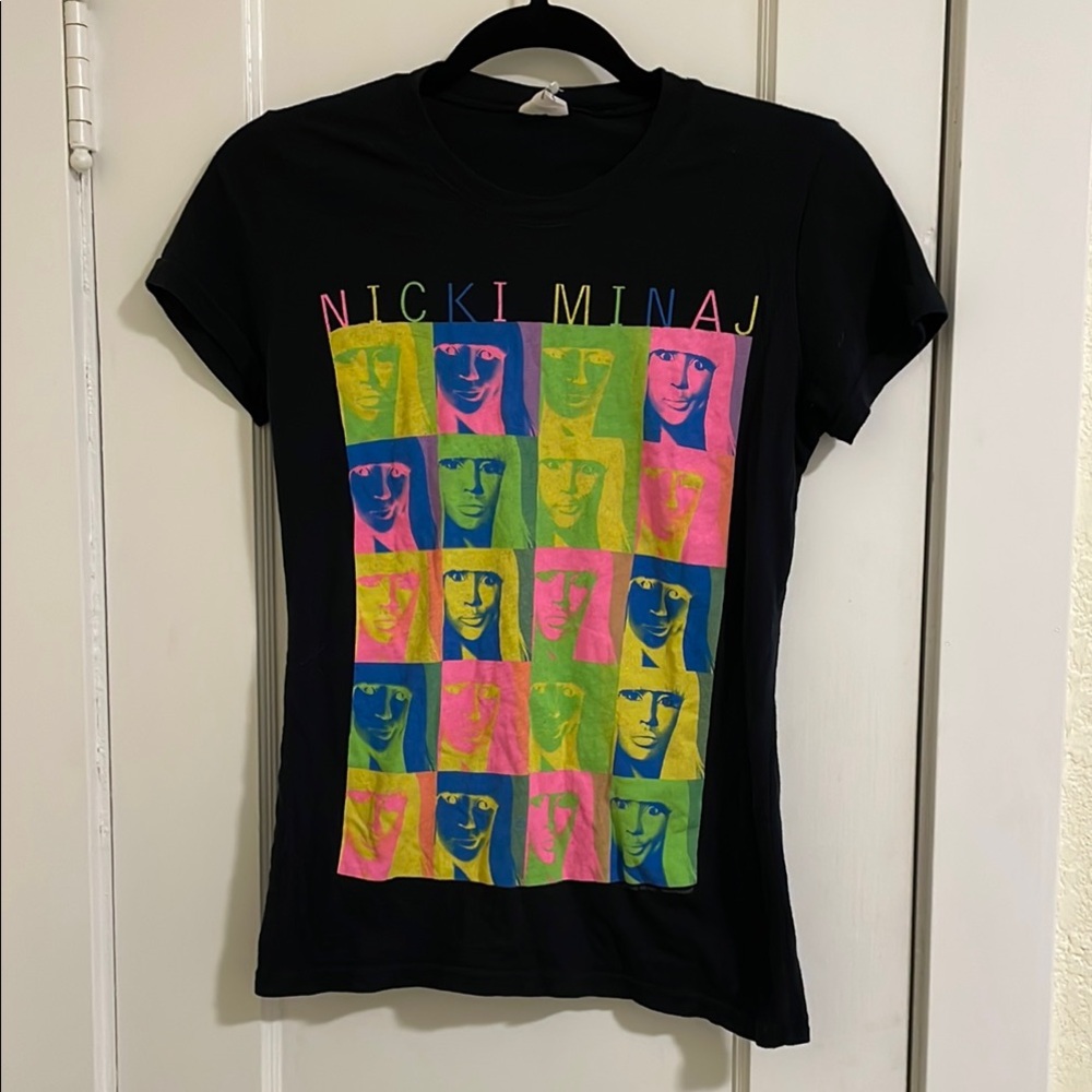 Black Fitted Short Sleeve Graphic Tee with Colorful Design